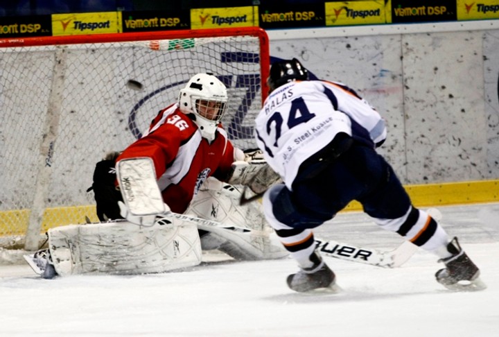 Juniori vyrovnali semifinálovú sériu, uspieť chcú aj v Bystrici